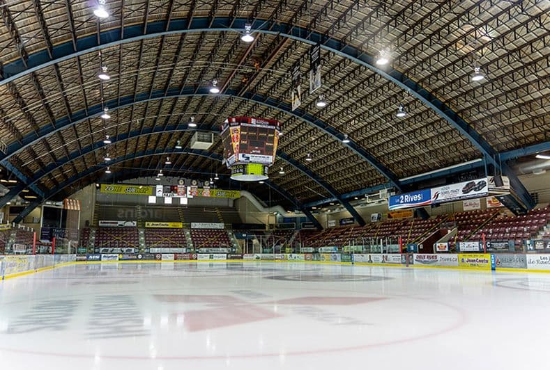 Colisée Cardin des Éperviers appuyé par CSL Ltée