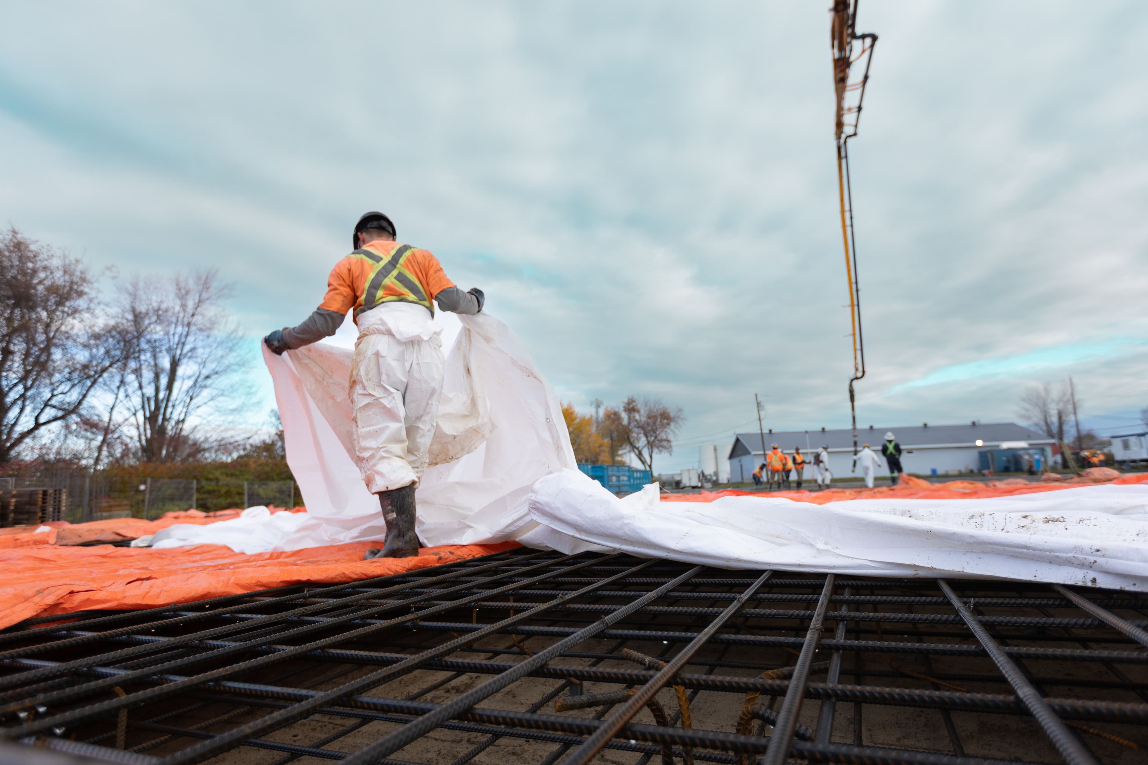 Équipe d'inspection sur un chantier réalisé par CSL Ltée