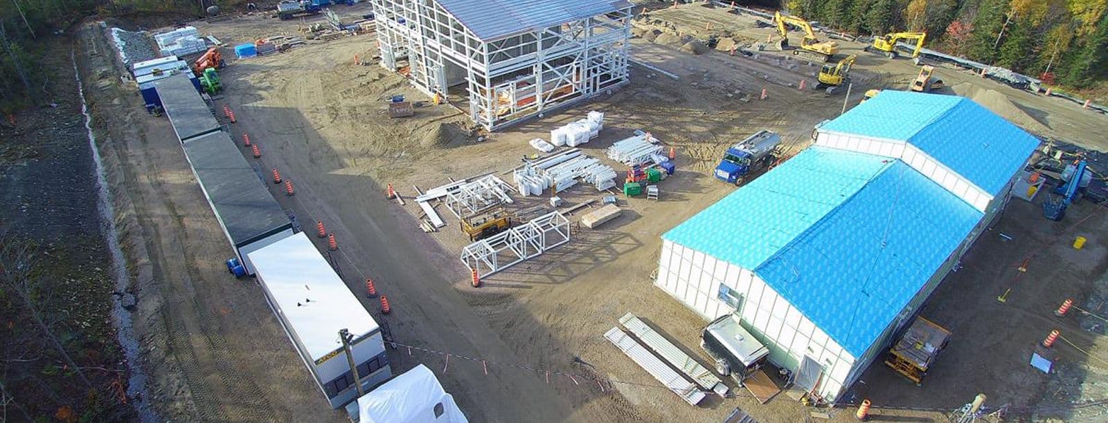 Vue aérienne d'un chantier de construction réalisé par CSL Ltée
