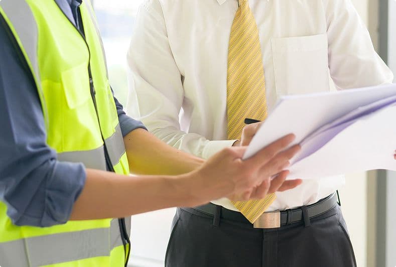 Équipe d'inspection sur un chantier réalisé par CSL Ltée